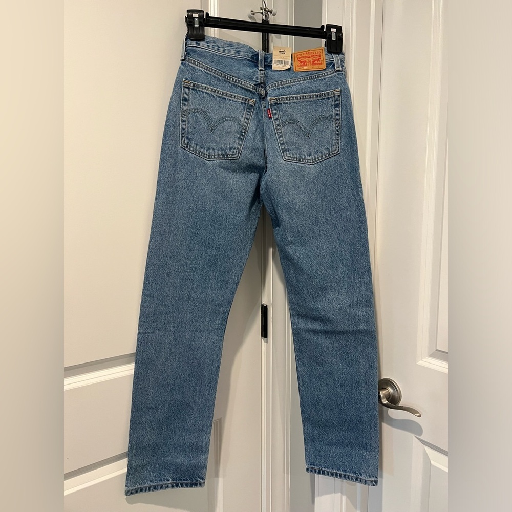 LEVI'S WOMEN'S 501® MEDIUM WASH FIELD NOTES STRAIGHT JEANS. Size 25 NWT - Picture 9 of 13